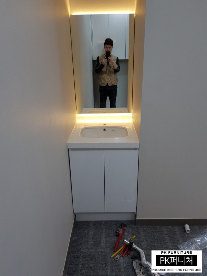 8e5fb2246248ce4a60bed625d468d5ff.jpg